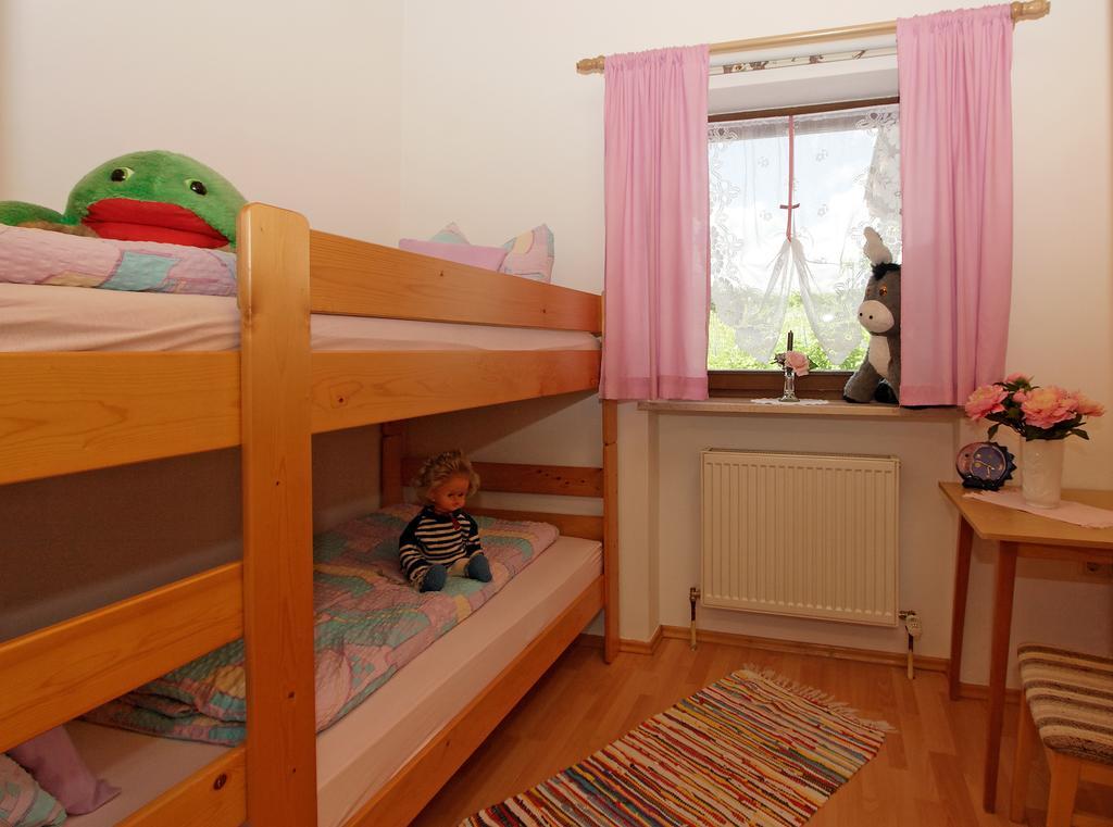 Ferienwohnungen Krenn Tittling Стая снимка